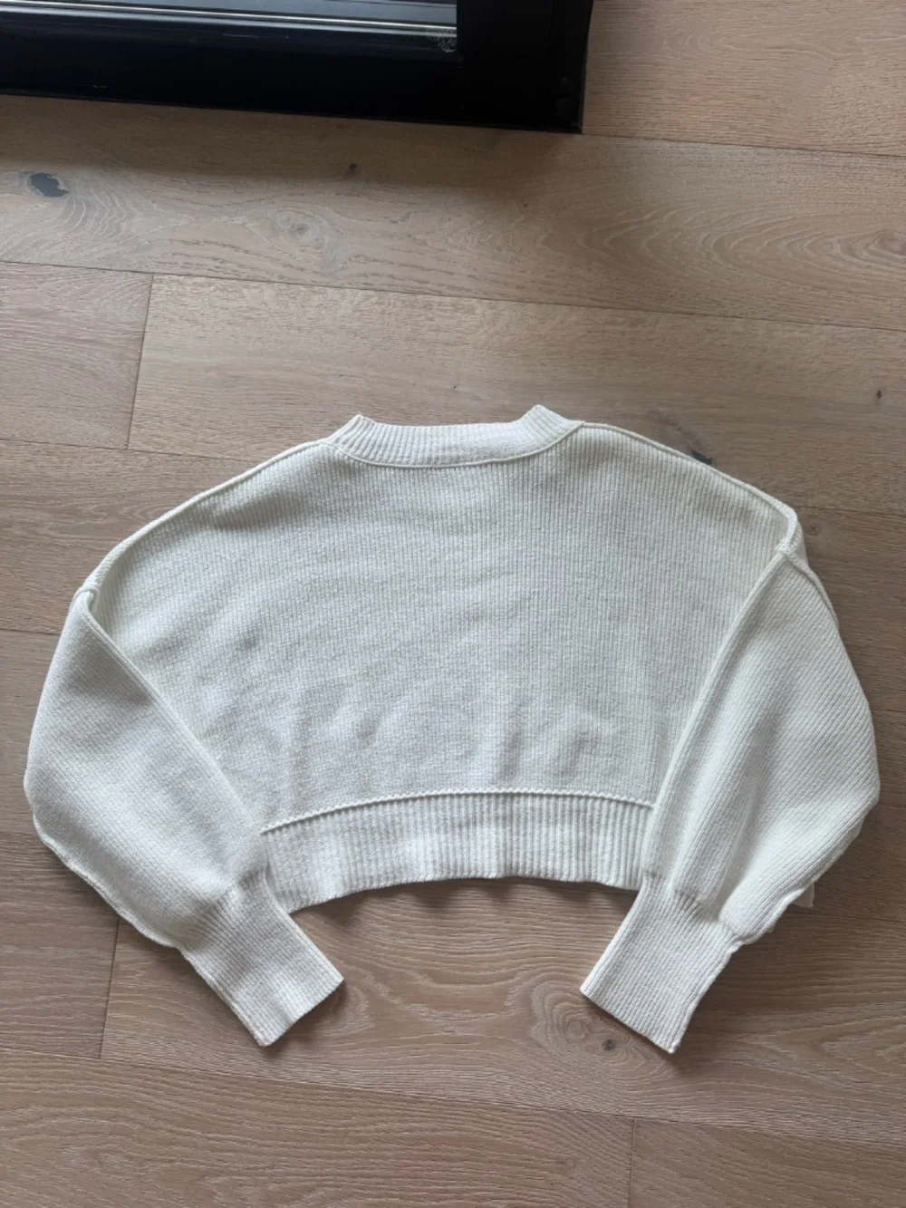 Free People White Cropped Sweater